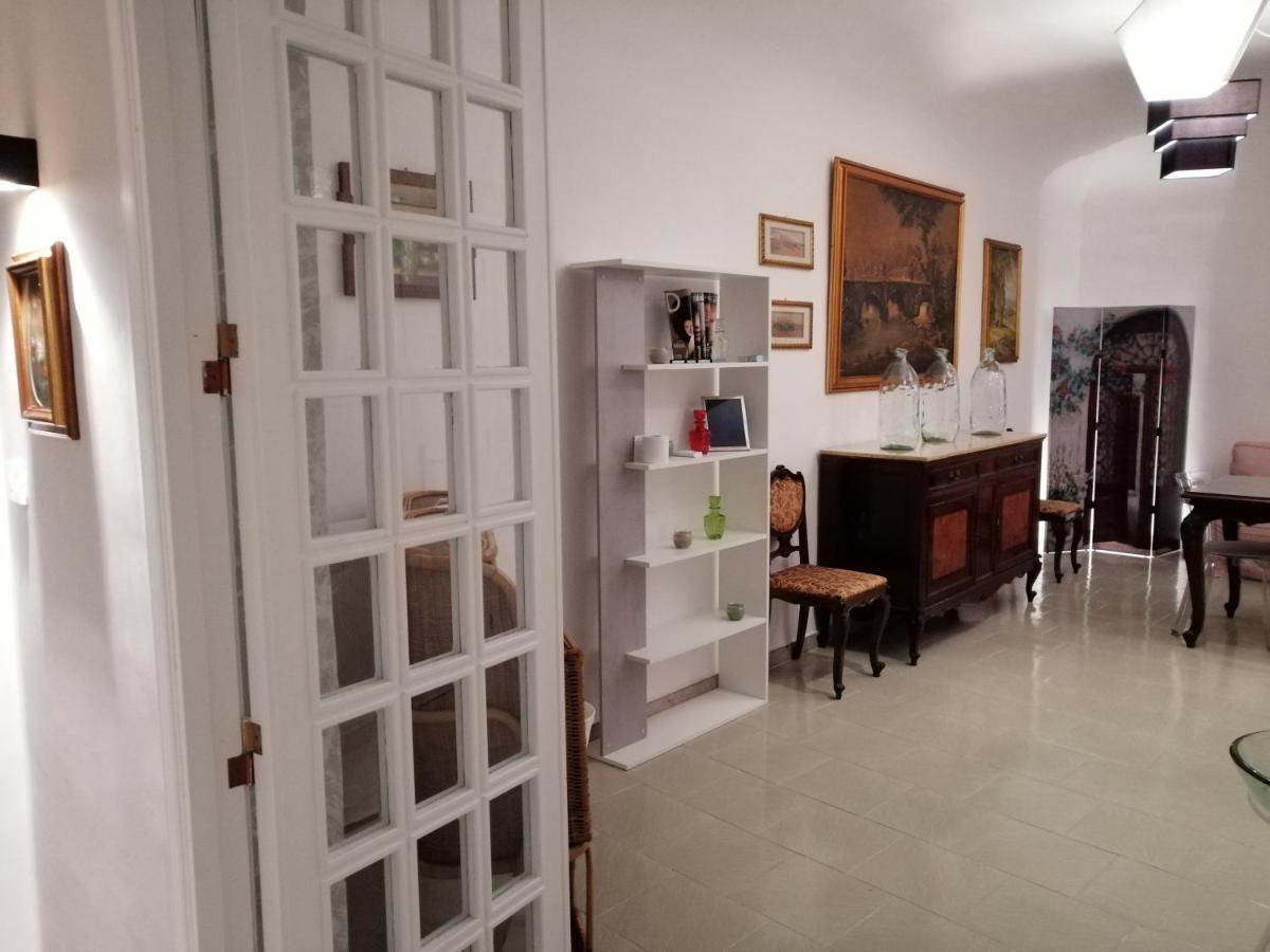 Palazzo Marchese Mortillaro Hotel - Palermo — Photos 1
